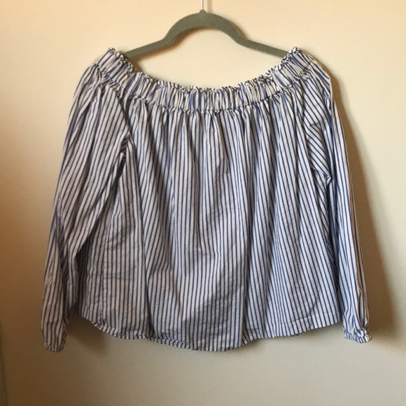 Off the shoulder top - Picture 3 of 5